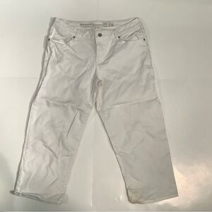 Sonoma Classic White Capri